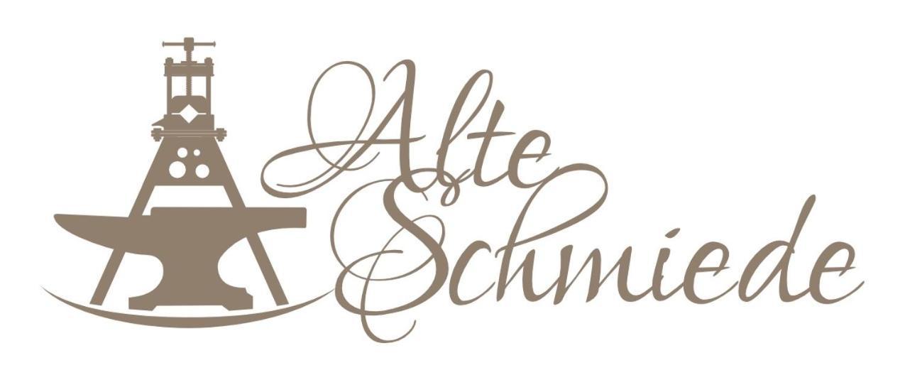 Alte Schmiede Mit Sauna, Pool Und Whirpool Im Aussenbereich Schoenstes Ferienhaus Der Lausitz Elsterheide Exterior photo